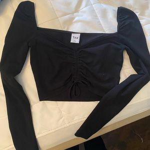 Aritzia long sleeve crop top